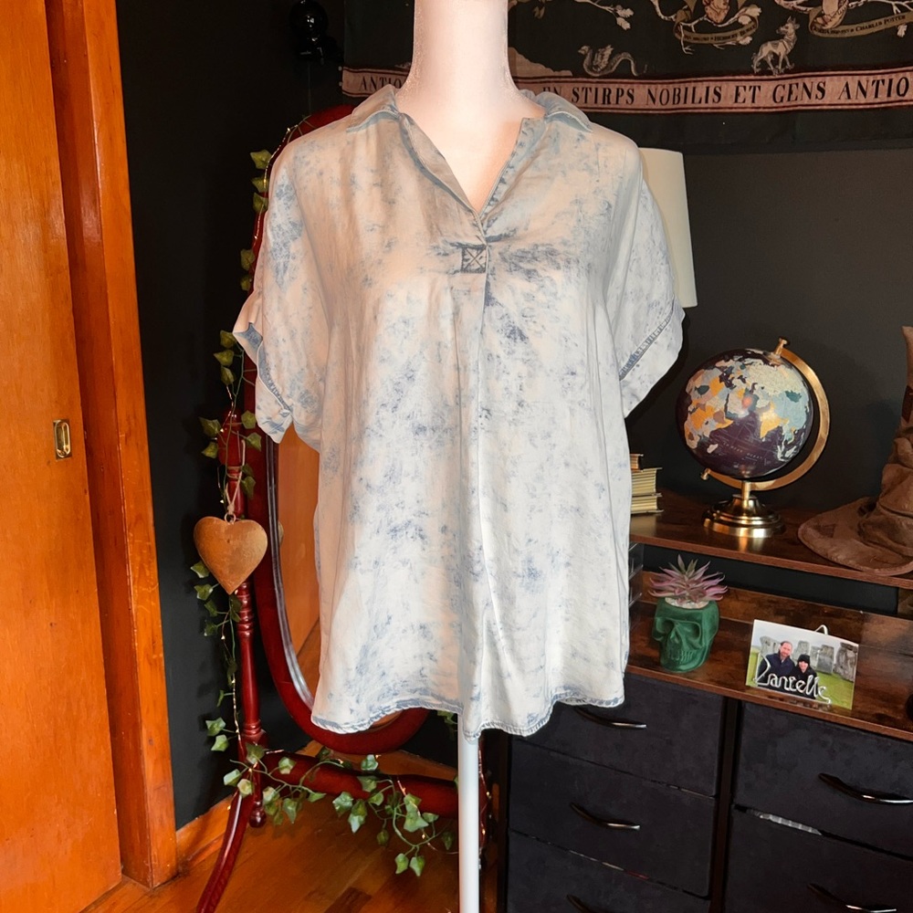 Thread & Supply Acid Wash Tunic